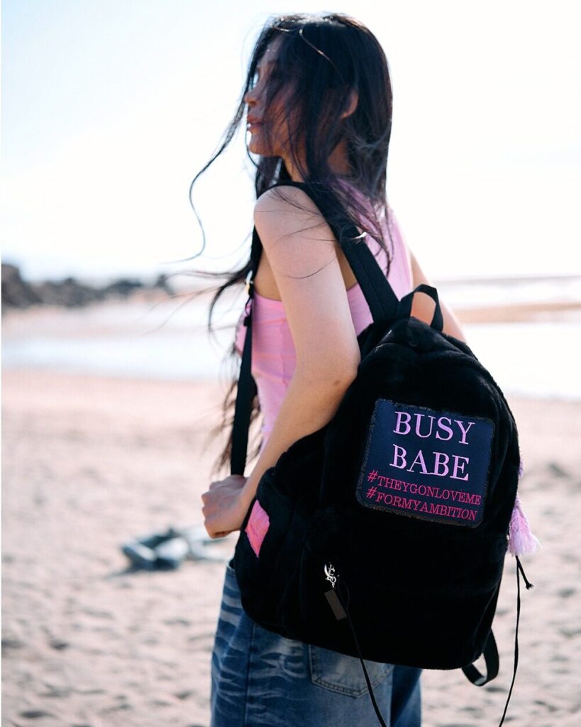 Entre Reves BUSY BABE BLACK FUR