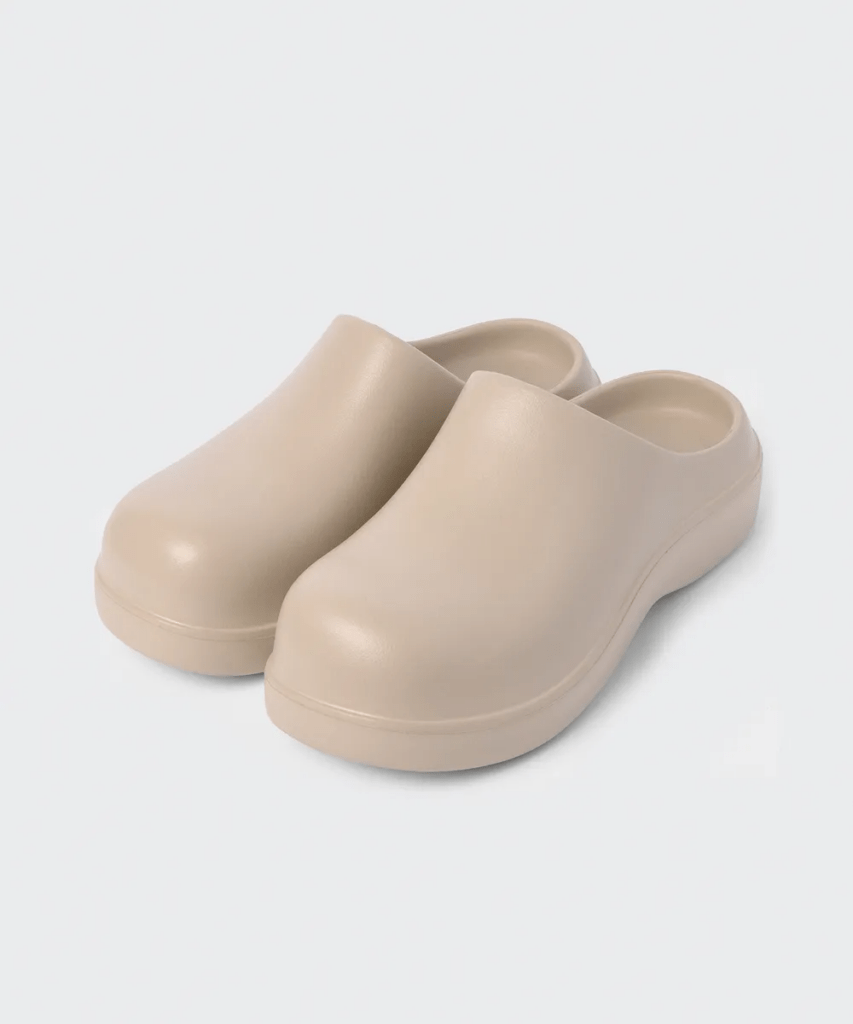 MUSINSA STANDARD Chunky Recovery Clog Beige