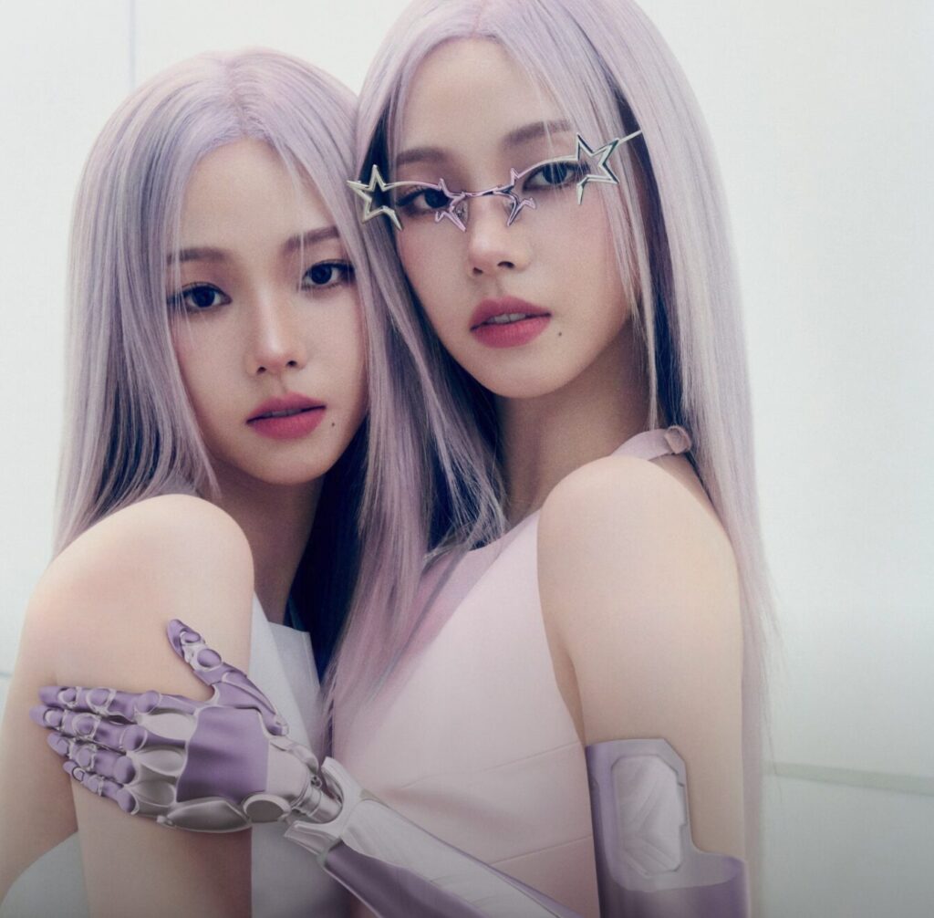 K-fashion trends Gentle Monster Pocket Collection
